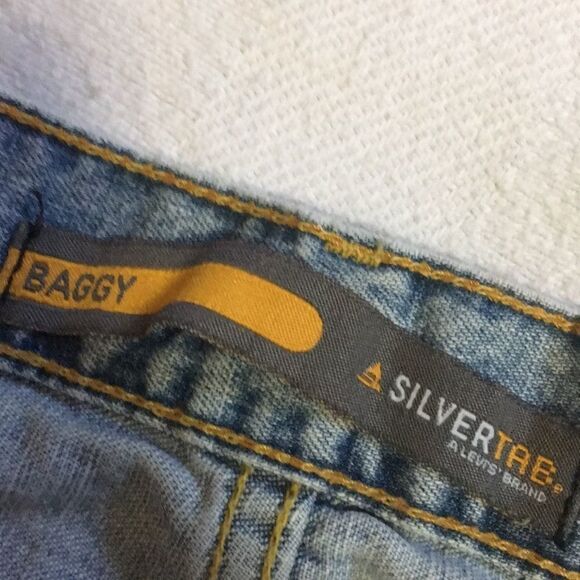 Vintage Levi’s Baggy Silver Tab HW  Booty Shorts - Picture 2 of 11